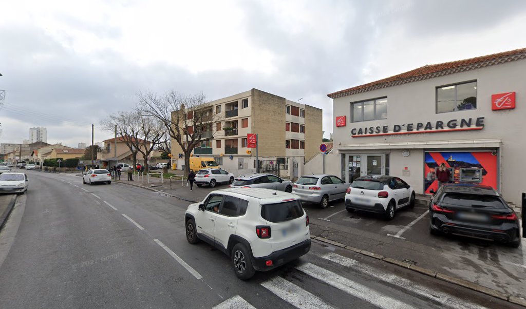 Retrouvez toutes les informations de contacts et horaires d&rsquo;ouverture pour La Poste MARSEILLE LE MERLAN situé à Marseille dans le département Bouches-du-Rhône (13). Pour effectuer envoyer vos colis (colissimo, chronopost, suivi colis), une gestion bancaire (banque postal, French Bank), votre [&hellip;]