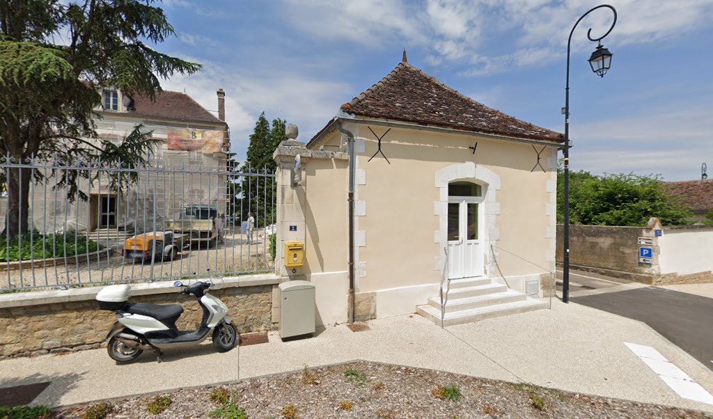 Retrouvez toutes les informations de contacts et horaires d&rsquo;ouverture pour La Poste Agence Communale HERY Mairie situé à Hery dans le département Yonne (89). Pour effectuer envoyer vos colis (colissimo, chronopost, suivi colis), une gestion bancaire (banque postal, French Bank), [&hellip;]