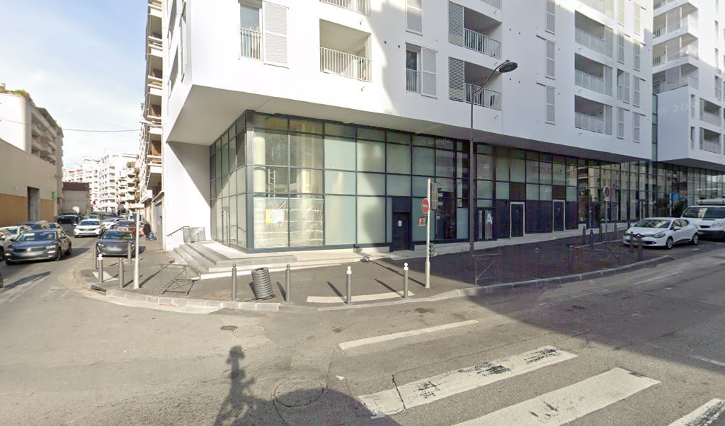 Retrouvez toutes les informations de contacts et horaires d&rsquo;ouverture pour Relais Pickup LAITERIE GILBERT situé à Marseille dans le département Bouches-du-Rhône (13). Pour effectuer envoyer vos colis (colissimo, chronopost, suivi colis), une gestion bancaire (banque postal, French Bank), votre courrier [&hellip;]