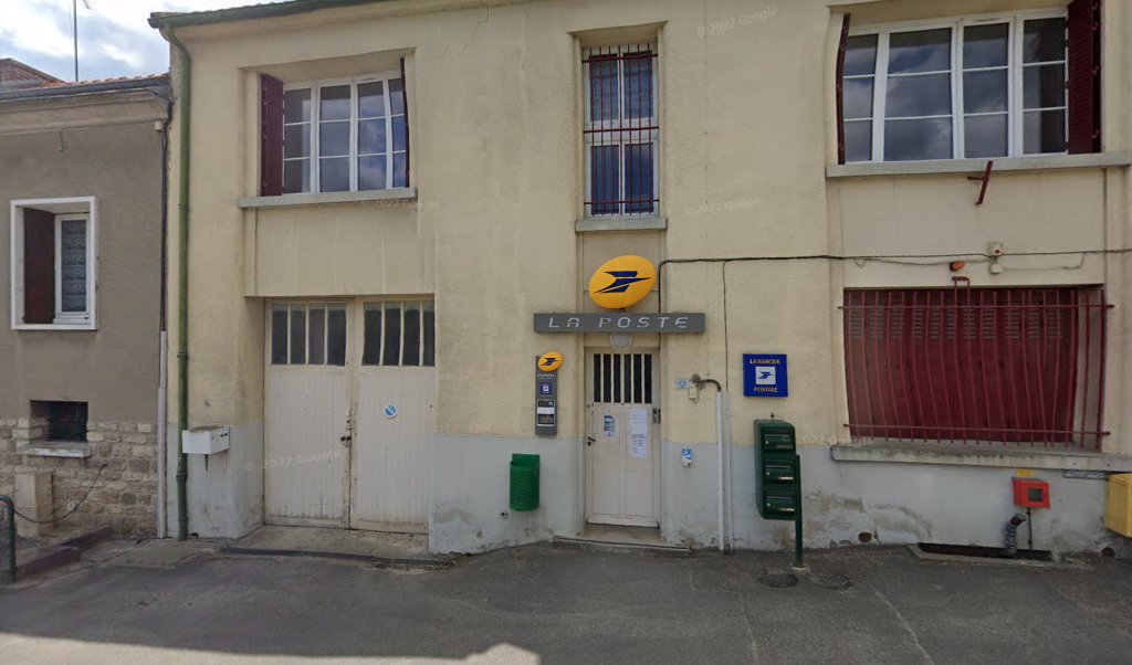 Retrouvez toutes les informations de contacts et horaires d&rsquo;ouverture pour La Poste BOURG ET COMIN situé à Bourg et comin dans le département Aisne (02). Pour effectuer envoyer vos colis (colissimo, chronopost, suivi colis), une gestion bancaire (banque postal, French [&hellip;]