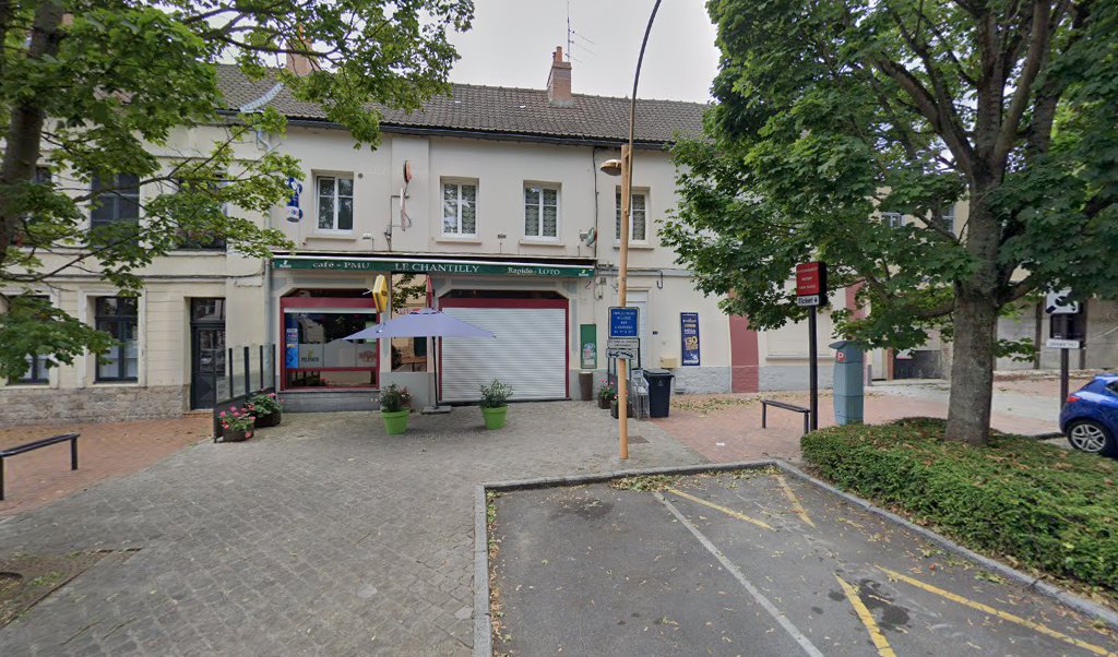 Retrouvez toutes les informations de contacts et horaires d&rsquo;ouverture pour Relais Pickup LE CHANTILLY situé à Douai dans le département Nord (59). Pour effectuer envoyer vos colis (colissimo, chronopost, suivi colis), une gestion bancaire (banque postal, French Bank), votre courrier [&hellip;]