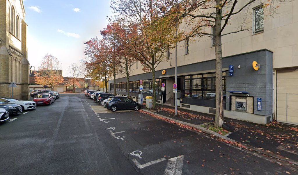 Retrouvez toutes les informations de contacts et horaires d&rsquo;ouverture pour La Poste ROUEN SAINT CLEMENT situé à Rouen dans le département Seine-Maritime (76). Pour effectuer envoyer vos colis (colissimo, chronopost, suivi colis), une gestion bancaire (banque postal, French Bank), votre [&hellip;]