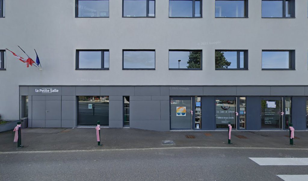 Retrouvez toutes les informations de contacts et horaires d&rsquo;ouverture pour La Poste Agence Communale VERS Mairie situé à Vers dans le département Haute-Savoie (74). Pour effectuer envoyer vos colis (colissimo, chronopost, suivi colis), une gestion bancaire (banque postal, French Bank), [&hellip;]