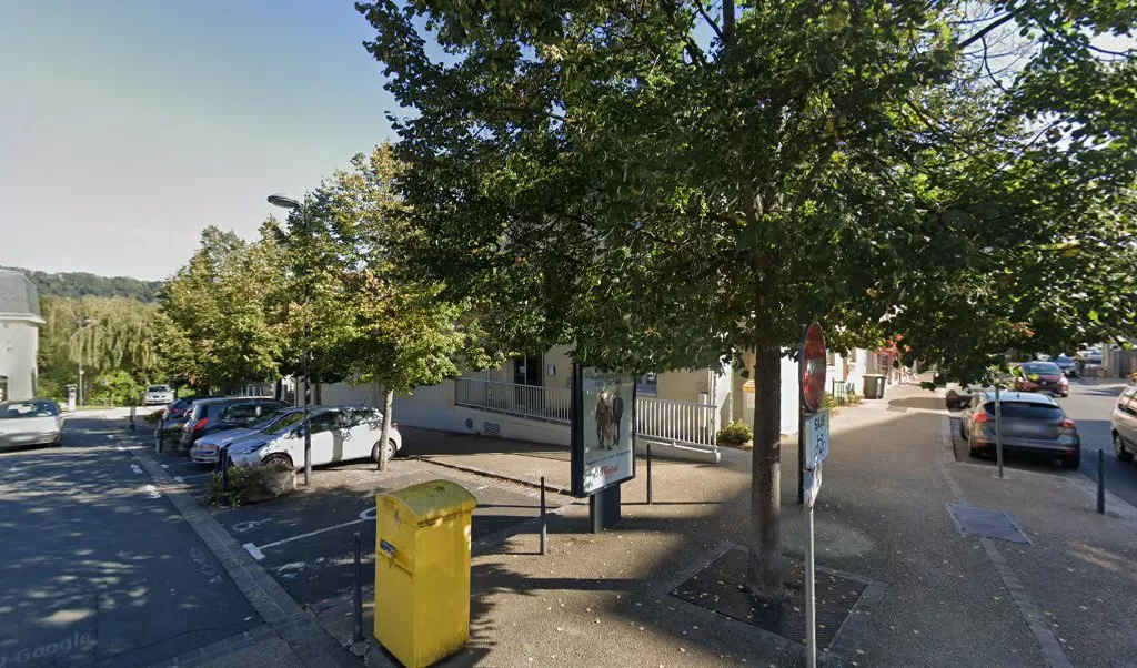 Retrouvez toutes les informations de contacts et horaires d&rsquo;ouverture pour La Poste BURES SUR YVETTE situé à Bures sur yvette dans le département Essonne (91). Pour effectuer envoyer vos colis (colissimo, chronopost, suivi colis), une gestion bancaire (banque postal, French [&hellip;]