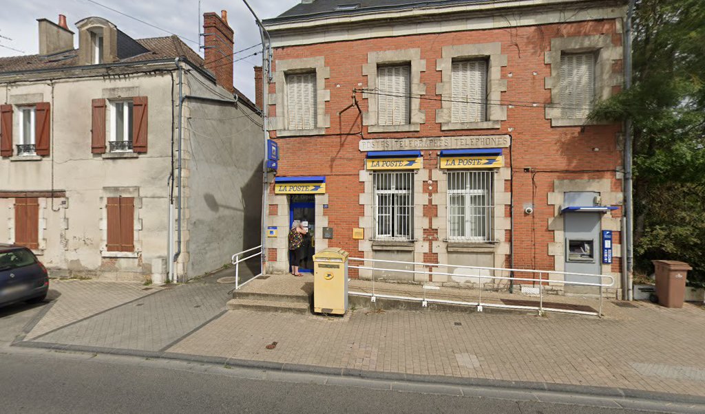 Retrouvez toutes les informations de contacts et horaires d&rsquo;ouverture pour La Poste VIERZON VILLAGE situé à Vierzon dans le département Cher (18). Pour effectuer envoyer vos colis (colissimo, chronopost, suivi colis), une gestion bancaire (banque postal, French Bank), votre courrier [&hellip;]