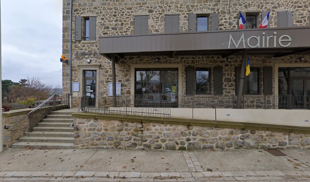 Retrouvez toutes les informations de contacts et horaires d&rsquo;ouverture pour La Poste Agence Communale COLOMBIER LE VIEUX Mairie situé à Colombier le vieux dans le département Ardèche (07). Pour effectuer envoyer vos colis (colissimo, chronopost, suivi colis), une gestion bancaire [&hellip;]