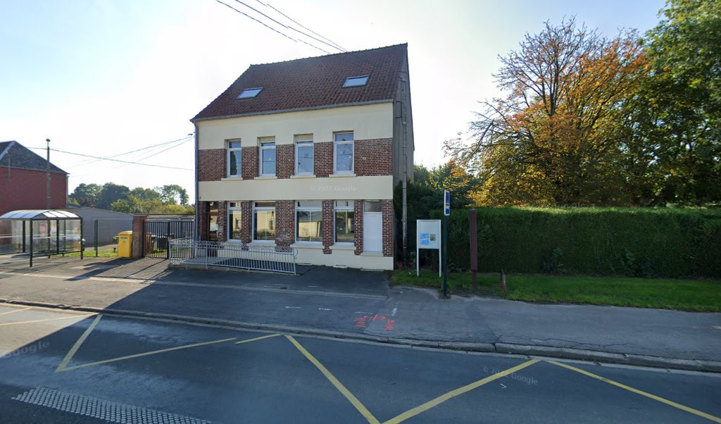 Retrouvez toutes les informations de contacts et horaires d&rsquo;ouverture pour La Poste Agence Communale L ARBRET Mairie situé à Bavincourt dans le département Pas-de-Calais (62). Pour effectuer envoyer vos colis (colissimo, chronopost, suivi colis), une gestion bancaire (banque postal, French [&hellip;]
