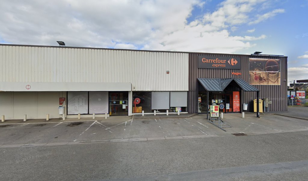Retrouvez toutes les informations de contacts et horaires d&rsquo;ouverture pour La Poste Relais VAIGES RP CARREFOUR EXPRESS situé à Vaiges dans le département Mayenne (53). Pour effectuer envoyer vos colis (colissimo, chronopost, suivi colis), une gestion bancaire (banque postal, French [&hellip;]