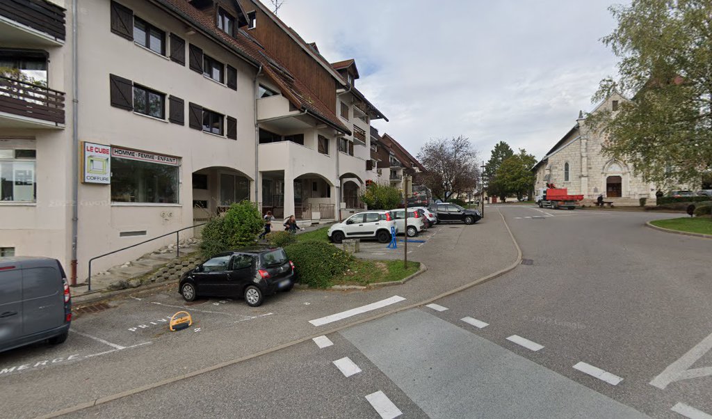 Retrouvez toutes les informations de contacts et horaires d&rsquo;ouverture pour La Poste POISY situé à Poisy dans le département Haute-Savoie (74). Pour effectuer envoyer vos colis (colissimo, chronopost, suivi colis), une gestion bancaire (banque postal, French Bank), votre courrier (suivi [&hellip;]
