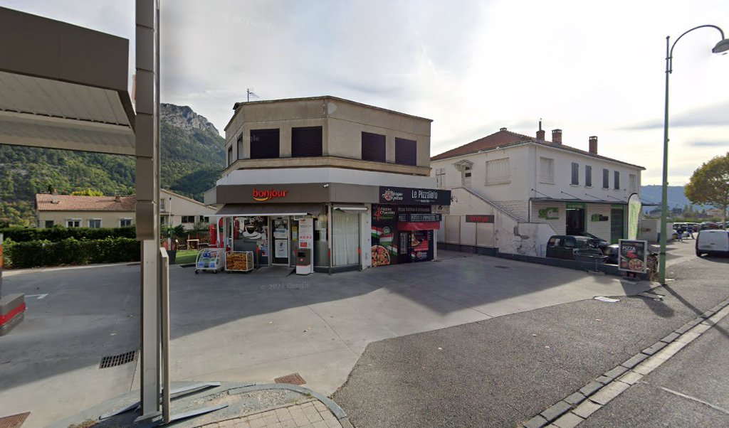 Retrouvez toutes les informations de contacts et horaires d&rsquo;ouverture pour Relais Pickup STATION TOTAL situé à Sisteron dans le département Alpes-de-Haute-Provence (04). Pour effectuer envoyer vos colis (colissimo, chronopost, suivi colis), une gestion bancaire (banque postal, French Bank), votre courrier [&hellip;]
