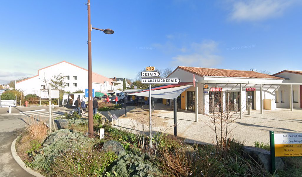 Retrouvez toutes les informations de contacts et horaires d&rsquo;ouverture pour Relais Pickup BAR TABAC L ETOILE situé à St cyr des gats dans le département Vendée (85). Pour effectuer envoyer vos colis (colissimo, chronopost, suivi colis), une gestion bancaire (banque [&hellip;]