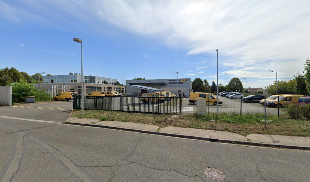 Retrouvez toutes les informations de contacts et horaires d&rsquo;ouverture pour La Poste Espace Clients Pro MAGNY LES HAMEAUX PDC1 situé à Magny les hameaux dans le département Yvelines (78). Pour effectuer envoyer vos colis (colissimo, chronopost, suivi colis), une gestion [&hellip;]