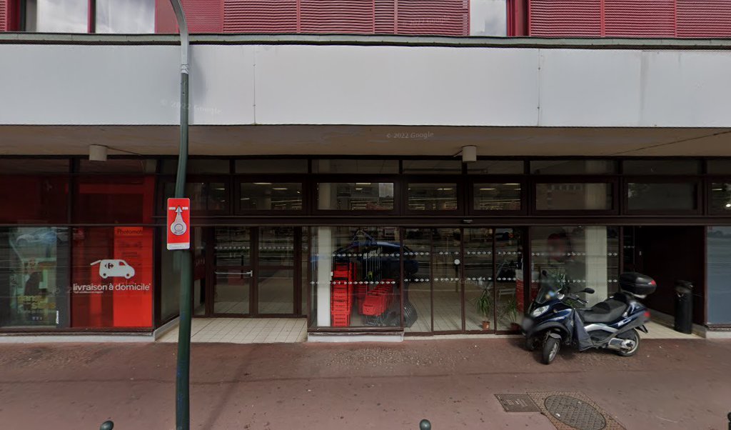 Retrouvez toutes les informations de contacts et horaires d&rsquo;ouverture pour Relais Pickup CARREFOUR MARKET situé à Clamart dans le département Hauts-de-Seine (92). Pour effectuer envoyer vos colis (colissimo, chronopost, suivi colis), une gestion bancaire (banque postal, French Bank), votre courrier [&hellip;]