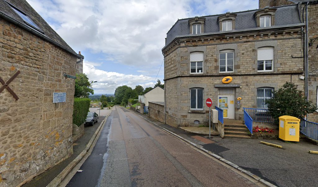Retrouvez toutes les informations de contacts et horaires d&rsquo;ouverture pour La Poste CARROUGES situé à Carrouges dans le département Orne (61). Pour effectuer envoyer vos colis (colissimo, chronopost, suivi colis), une gestion bancaire (banque postal, French Bank), votre courrier (suivi [&hellip;]