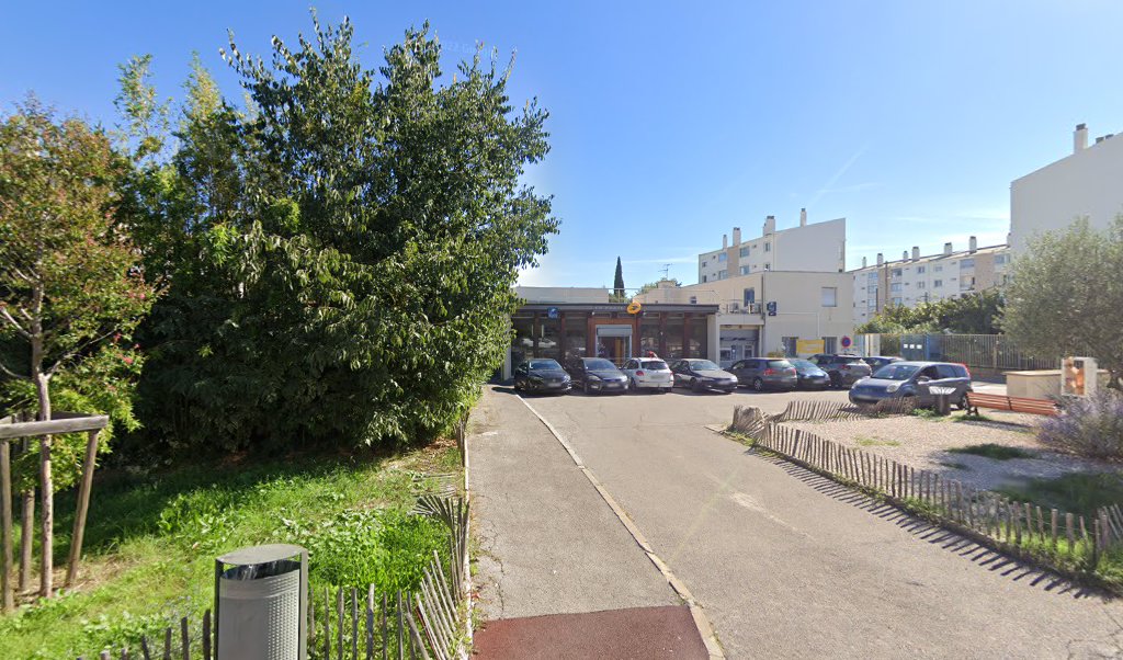 Retrouvez toutes les informations de contacts et horaires d&rsquo;ouverture pour La Poste MONTPELLIER FACULTES situé à Montpellier dans le département Hérault (34). Pour effectuer envoyer vos colis (colissimo, chronopost, suivi colis), une gestion bancaire (banque postal, French Bank), votre courrier [&hellip;]