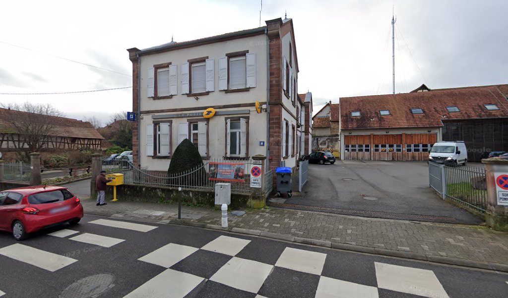 Retrouvez toutes les informations de contacts et horaires d&rsquo;ouverture pour La Poste VENDENHEIM situé à Vendenheim dans le département Bas-Rhin (67). Pour effectuer envoyer vos colis (colissimo, chronopost, suivi colis), une gestion bancaire (banque postal, French Bank), votre courrier (suivi [&hellip;]