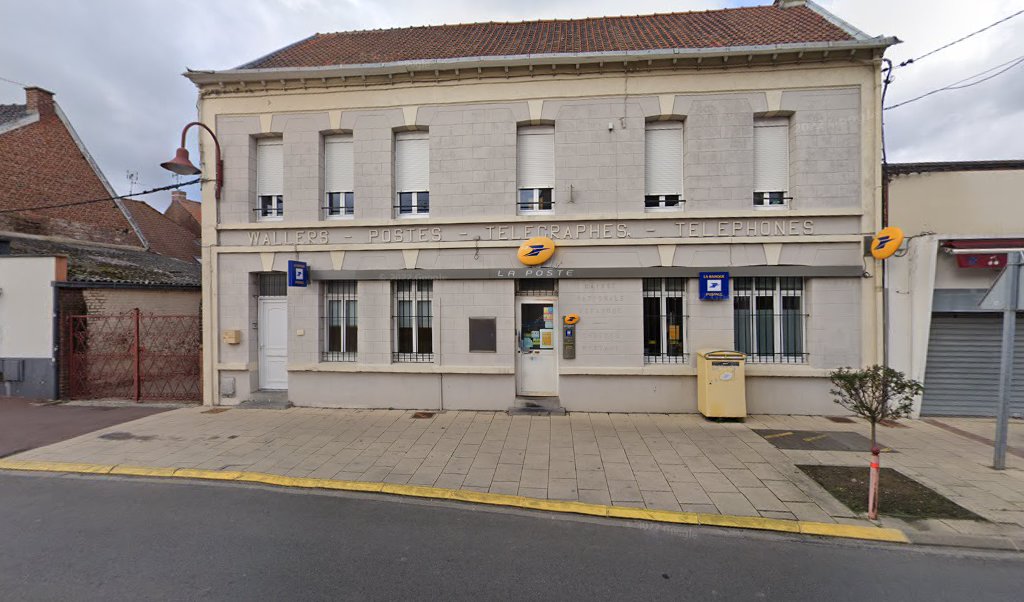 Retrouvez toutes les informations de contacts et horaires d&rsquo;ouverture pour La Poste WALLERS situé à Wallers dans le département Nord (59). Pour effectuer envoyer vos colis (colissimo, chronopost, suivi colis), une gestion bancaire (banque postal, French Bank), votre courrier (suivi [&hellip;]