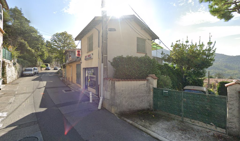 Retrouvez toutes les informations de contacts et horaires d&rsquo;ouverture pour Relais Pickup ANNIE BOUTIQUE situé à Tourrette levens dans le département Alpes-Maritimes (06). Pour effectuer envoyer vos colis (colissimo, chronopost, suivi colis), une gestion bancaire (banque postal, French Bank), votre [&hellip;]