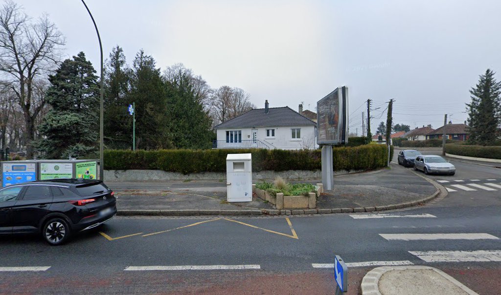 Retrouvez toutes les informations de contacts et horaires d&rsquo;ouverture pour Relais Pickup E LECLERC RIVERY situé à Rivery dans le département Somme (80). Pour effectuer envoyer vos colis (colissimo, chronopost, suivi colis), une gestion bancaire (banque postal, French Bank), votre [&hellip;]