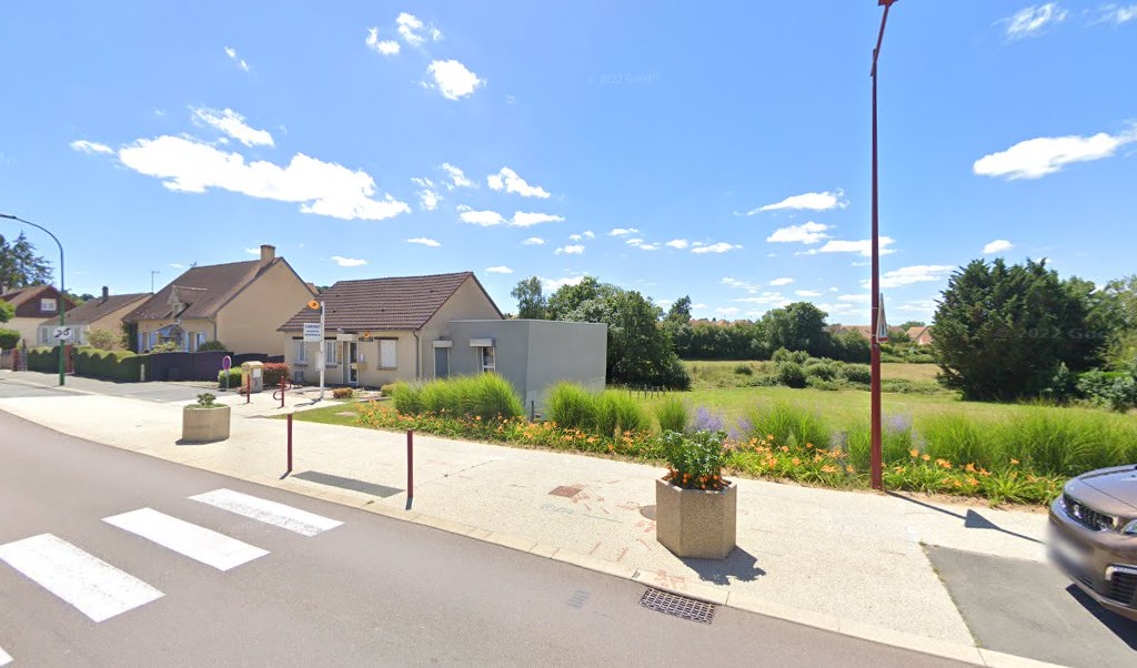 Retrouvez toutes les informations de contacts et horaires d&rsquo;ouverture pour La Poste Agence Communale CHAUFOUR NOTRE DAME Mairie situé à Chaufour notre dame dans le département Sarthe (72). Pour effectuer envoyer vos colis (colissimo, chronopost, suivi colis), une gestion bancaire [&hellip;]