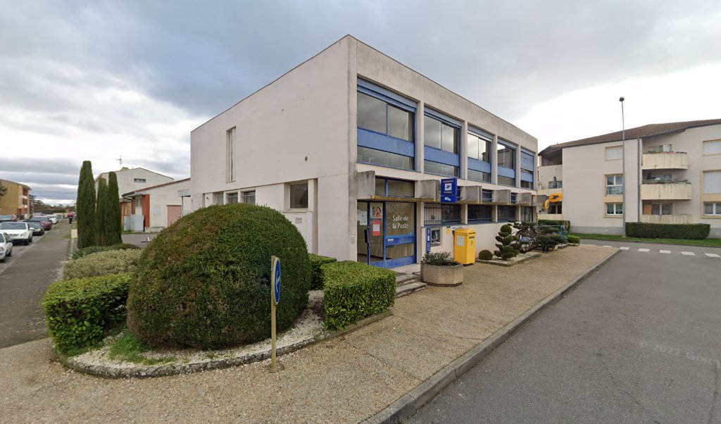 Retrouvez toutes les informations de contacts et horaires d&rsquo;ouverture pour La Poste LEGUEVIN situé à Leguevin dans le département Haute-Garonne (31). Pour effectuer envoyer vos colis (colissimo, chronopost, suivi colis), une gestion bancaire (banque postal, French Bank), votre courrier (suivi [&hellip;]