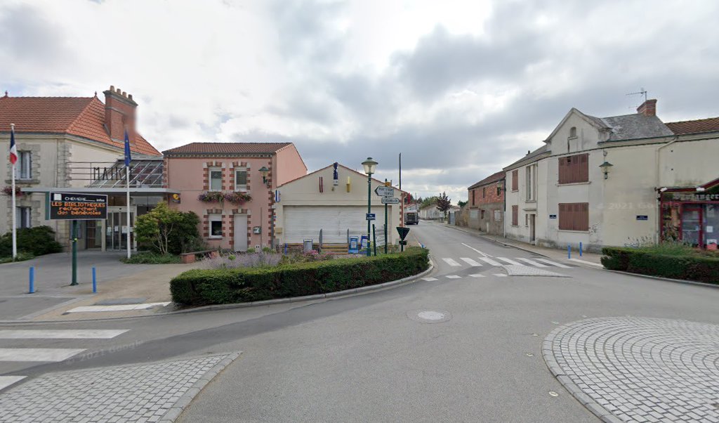 Retrouvez toutes les informations de contacts et horaires d&rsquo;ouverture pour Relais Pickup TABAC CHAUMES EN RETZ situé à Chaumes en retz dans le département Loire-Atlantique (44). Pour effectuer envoyer vos colis (colissimo, chronopost, suivi colis), une gestion bancaire (banque postal, [&hellip;]