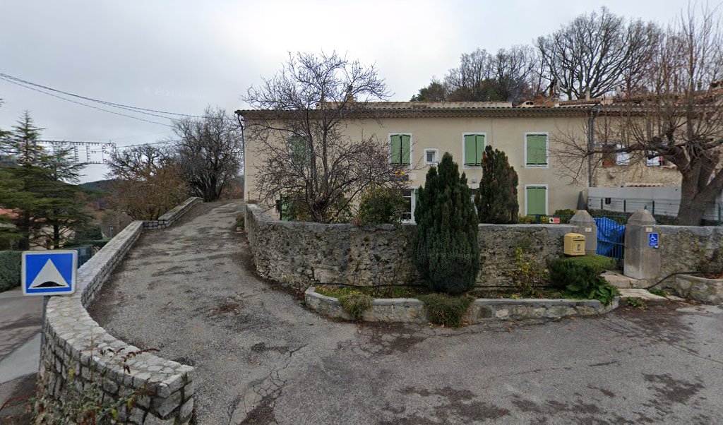 Retrouvez toutes les informations de contacts et horaires d&rsquo;ouverture pour La Poste Agence Communale LA BASTIDE Mairie situé à La bastide dans le département Var (83). Pour effectuer envoyer vos colis (colissimo, chronopost, suivi colis), une gestion bancaire (banque postal, [&hellip;]