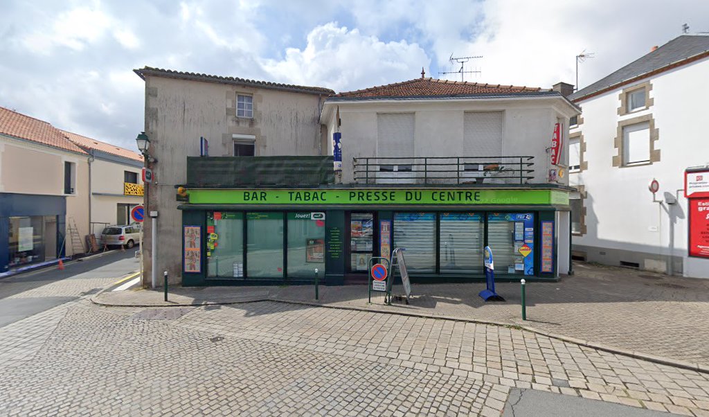 Retrouvez toutes les informations de contacts et horaires d&rsquo;ouverture pour La Poste Relais LA VERRIE Buraliste situé à La verrie dans le département Vendée (85). Pour effectuer envoyer vos colis (colissimo, chronopost, suivi colis), une gestion bancaire (banque postal, French [&hellip;]