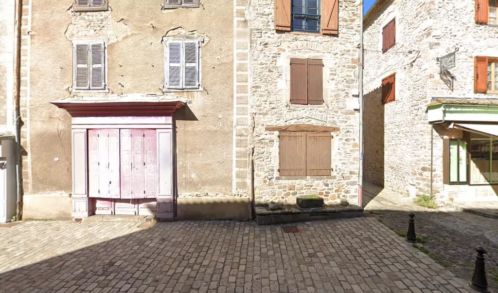 Retrouvez toutes les informations de contacts et horaires d&rsquo;ouverture pour Relais Pickup L EPICERIE DE BLESLE situé à Blesle dans le département Haute-Loire (43). Pour effectuer envoyer vos colis (colissimo, chronopost, suivi colis), une gestion bancaire (banque postal, French Bank), [&hellip;]