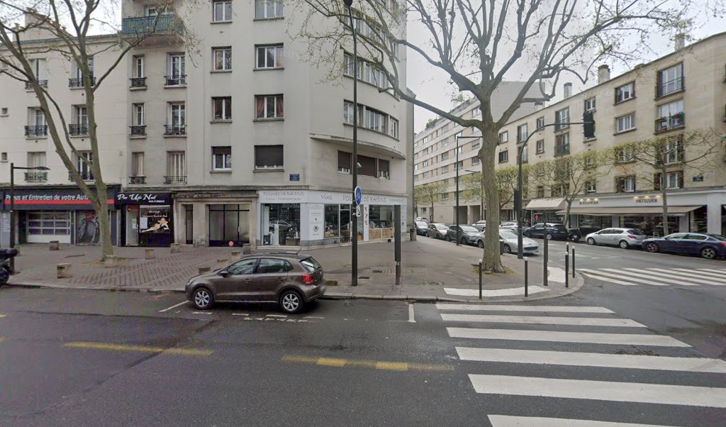 Retrouvez toutes les informations de contacts et horaires d&rsquo;ouverture pour Relais Pickup POIGNEE DE RAISINS situé à Boulogne billancourt dans le département Hauts-de-Seine (92). Pour effectuer envoyer vos colis (colissimo, chronopost, suivi colis), une gestion bancaire (banque postal, French Bank), [&hellip;]