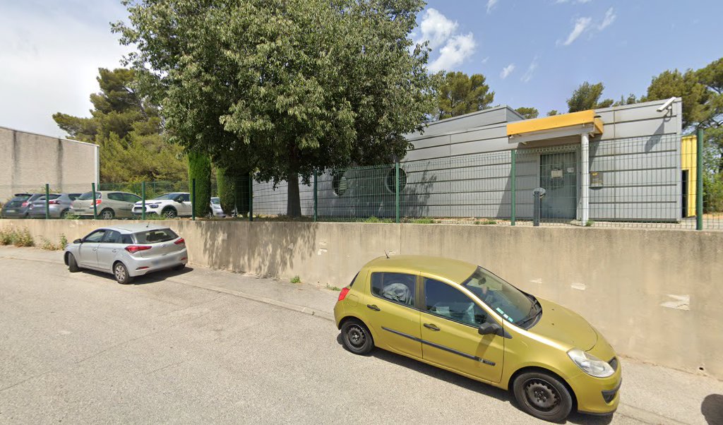 Retrouvez toutes les informations de contacts et horaires d&rsquo;ouverture pour La Poste Espace Clients Pro BOUC BEL AIR PDC1 situé à Bouc bel air dans le département Bouches-du-Rhône (13). Pour effectuer envoyer vos colis (colissimo, chronopost, suivi colis), une gestion [&hellip;]