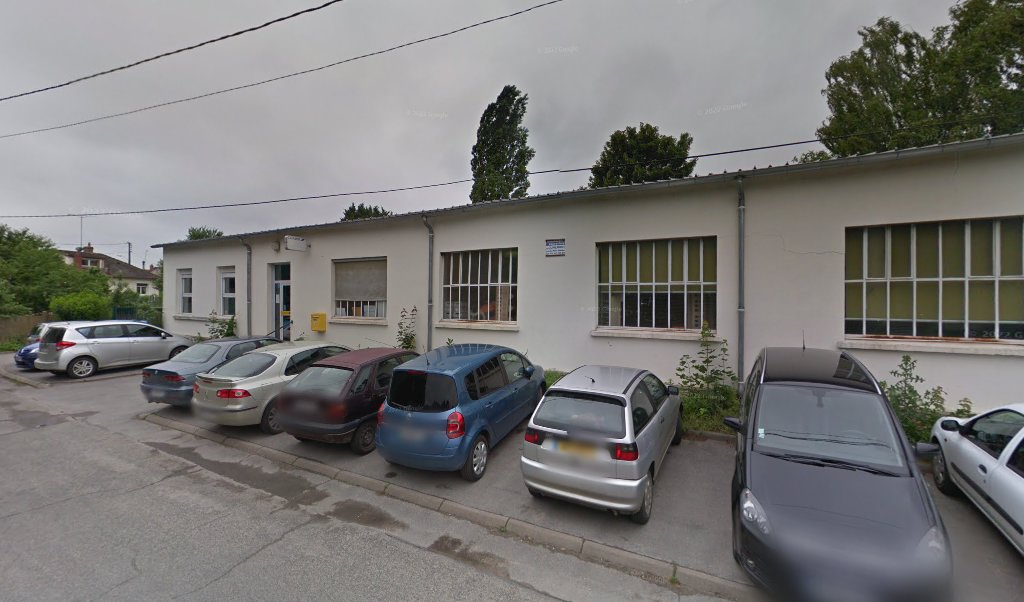 Retrouvez toutes les informations de contacts et horaires d&rsquo;ouverture pour La Poste Espace Clients Pro LA FERTE GAUCHER PDC1 situé à La ferte gaucher dans le département Seine-et-Marne (77). Pour effectuer envoyer vos colis (colissimo, chronopost, suivi colis), une gestion [&hellip;]