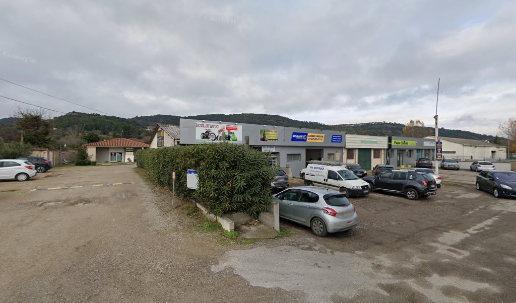 Retrouvez toutes les informations de contacts et horaires d&rsquo;ouverture pour Relais Pickup ECOLAV AUTO situé à Limoux dans le département Aude (11). Pour effectuer envoyer vos colis (colissimo, chronopost, suivi colis), une gestion bancaire (banque postal, French Bank), votre courrier [&hellip;]