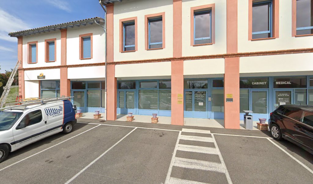 Retrouvez toutes les informations de contacts et horaires d&rsquo;ouverture pour La Poste Agence Communale POMPIGNAN Mairie situé à Pompignan dans le département Tarn-et-Garonne (82). Pour effectuer envoyer vos colis (colissimo, chronopost, suivi colis), une gestion bancaire (banque postal, French Bank), [&hellip;]
