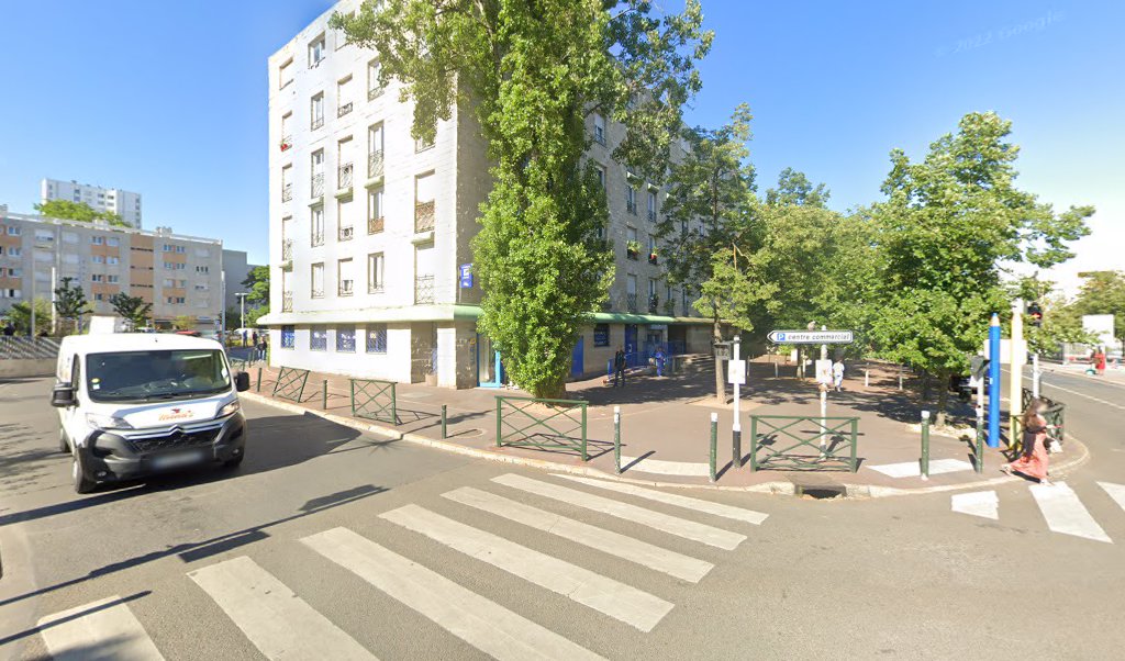 Retrouvez toutes les informations de contacts et horaires d&rsquo;ouverture pour La Poste NANTERRE PABLO PICASSO situé à Nanterre dans le département Hauts-de-Seine (92). Pour effectuer envoyer vos colis (colissimo, chronopost, suivi colis), une gestion bancaire (banque postal, French Bank), votre [&hellip;]